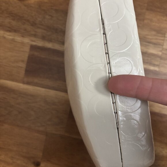 Coach Sunglasses Case Beige Signature Case Eyeglasses Hard Case Minimalist Y2K - Picture 10 of 11